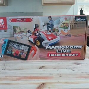 Nintendo Mario Kart Live Home Circuit - Red and White